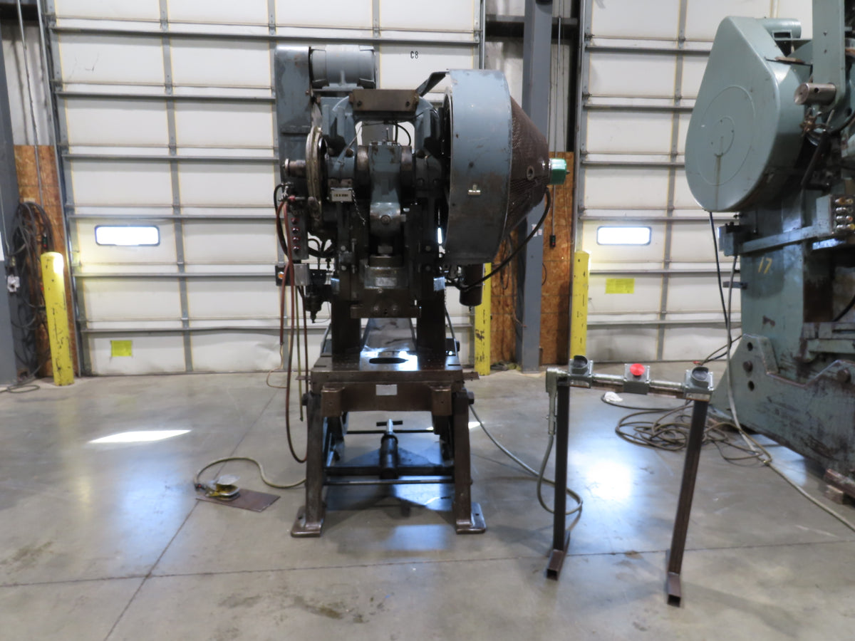 L&J 50 Mechanical OBI Punch Press 50 Ton 18"x 30" Bed 4" Stroke Air Clutch