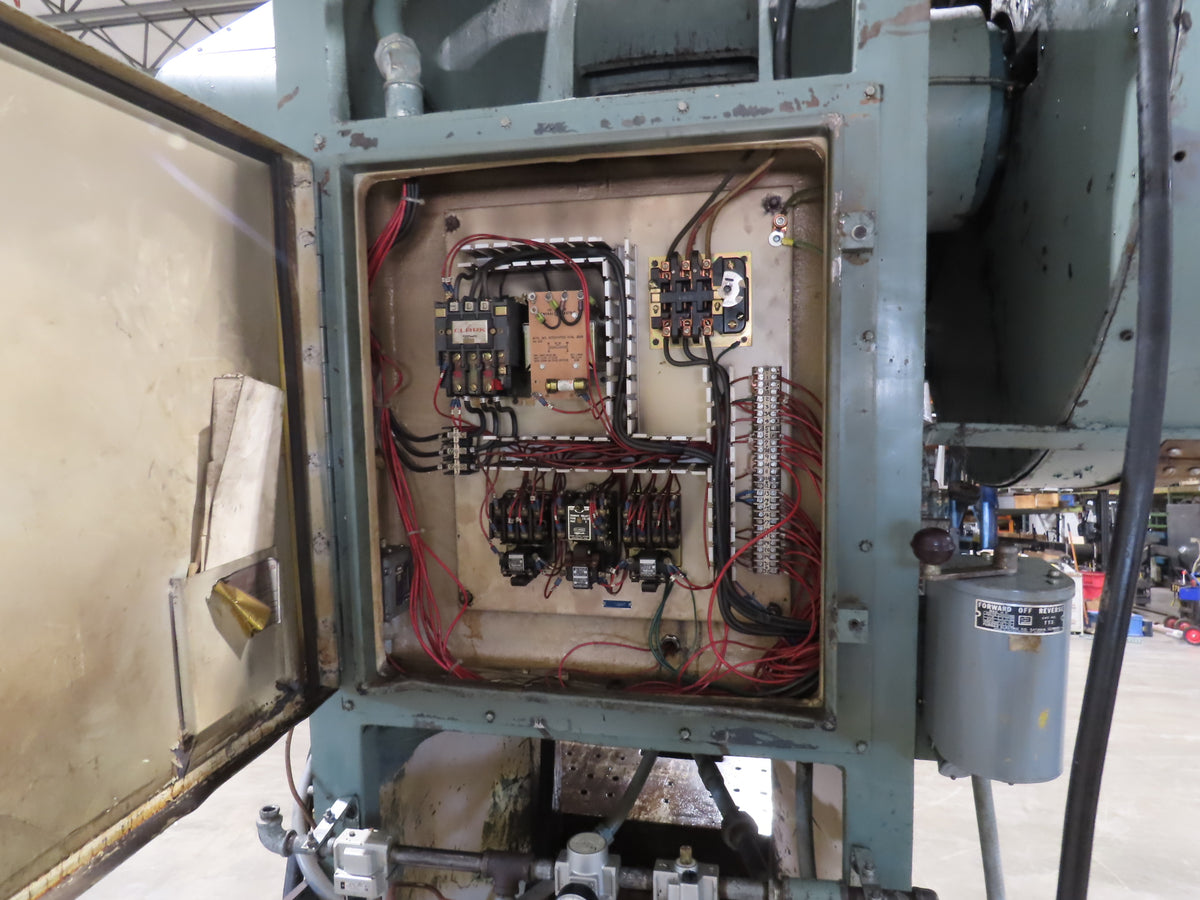 Federal No 8 Mechanical OBI Punch Press 100 Ton Air Brake Clutch 6" Stroke 10Hp
