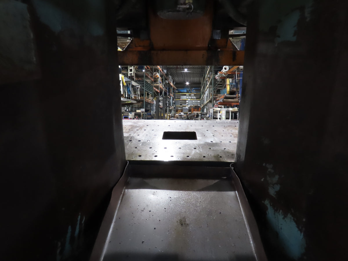 L&J No 100 Mechanical OBI Punch Press 100 Ton Air Brake Clutch 4" Stroke 10Hp