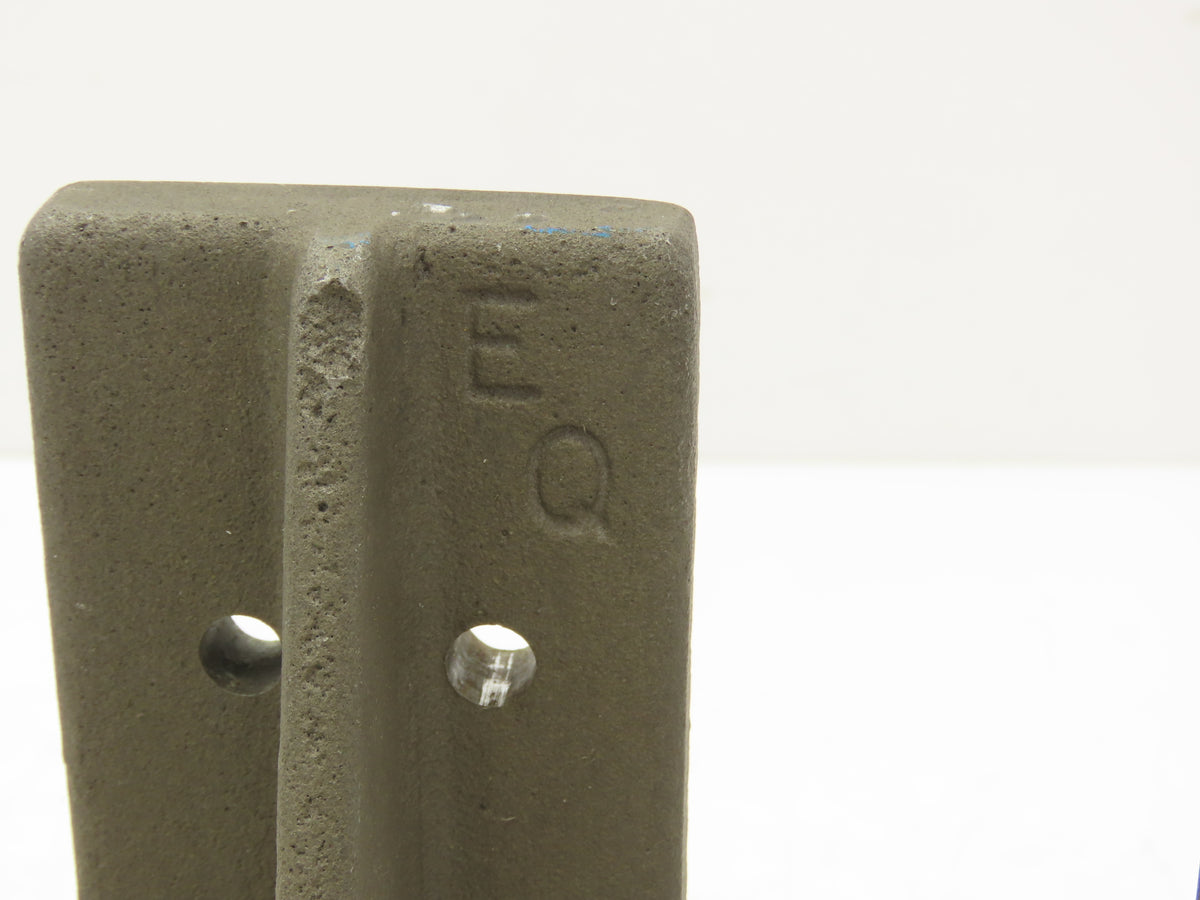 EQ Equivalent Base Aluminum Fixture Angle Riser Bracket 200mm 7-7/8"H Lot of 2