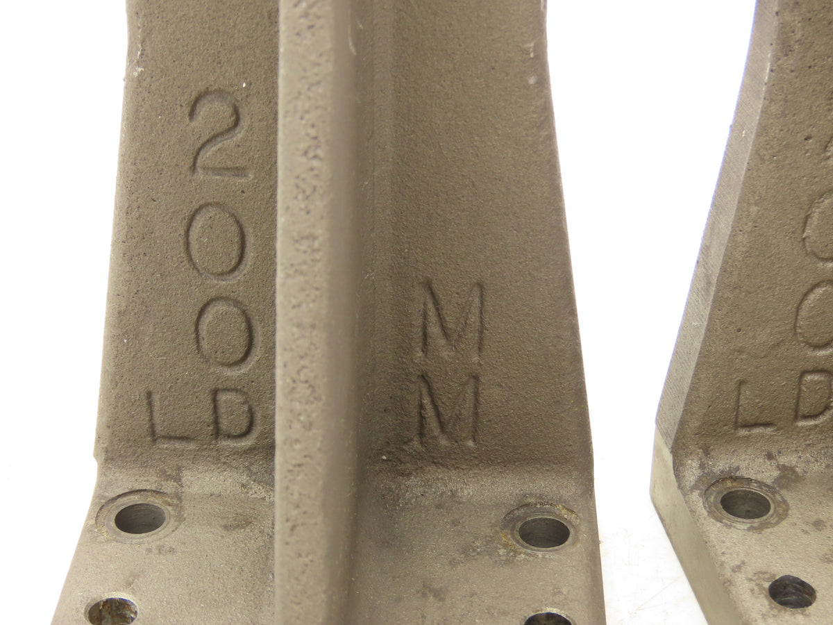EQ Equivalent Base Aluminum Fixture Angle Riser Bracket 200mm 7-7/8"H Lot of 2