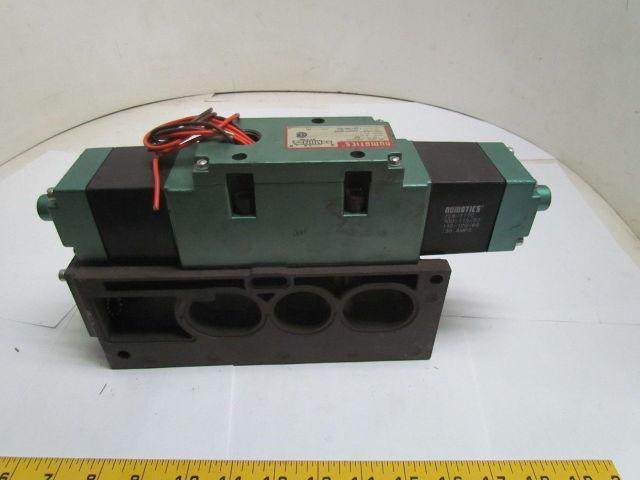 Numatics A23SS415F A23SS400F Pneumatic Solenoid Valve w/Manifold Block 120V