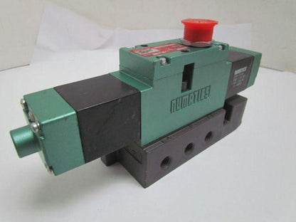 Numatics A12SS43AS A12SS400S Solenoid Valve W/Manifold 120V .12Amps