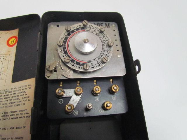 Paragon Electric 305MB Time Switch Electric Timer 30 Amp 1-Pole 2-Throw
