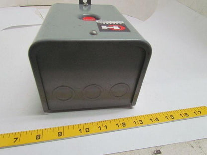 Cutler Hammer 10176 10176H25A Enclosed Overload Relay Reset Switch Single Coil