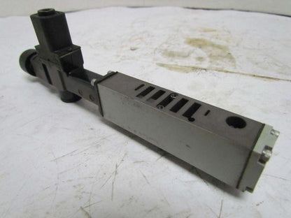 Numatics 052RD1Z2JL63M00 Pneumatic Solenoid Valve