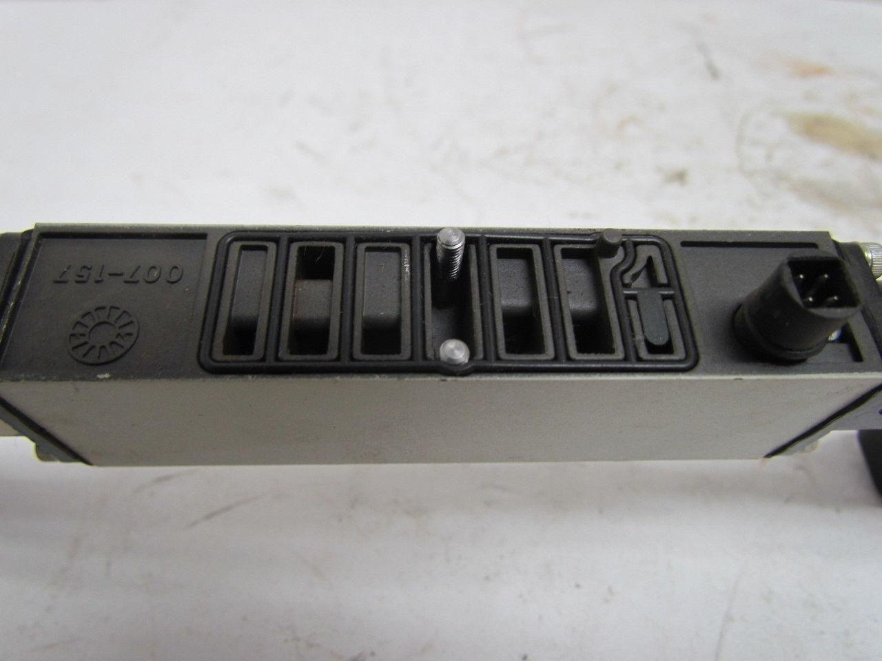 Numatics 051RD100J000000 Pneumatic Solenoid Valve Double Pressure Regulator