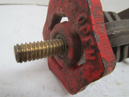 United 1990 Fire Main Gate Valve 1-1/2" NPT 175 WOG 150 WSP