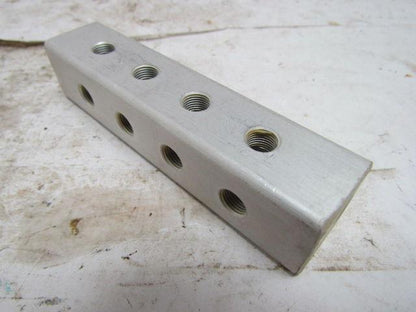 Alemite 381190-2 Block Clip 8 Position 90 Degree Manifold NEW