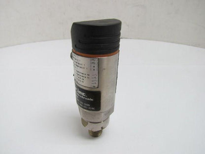 IFM Efector PN3322 Electronic Pressure Monitor 7/16 UNF Port 20-30 VDC