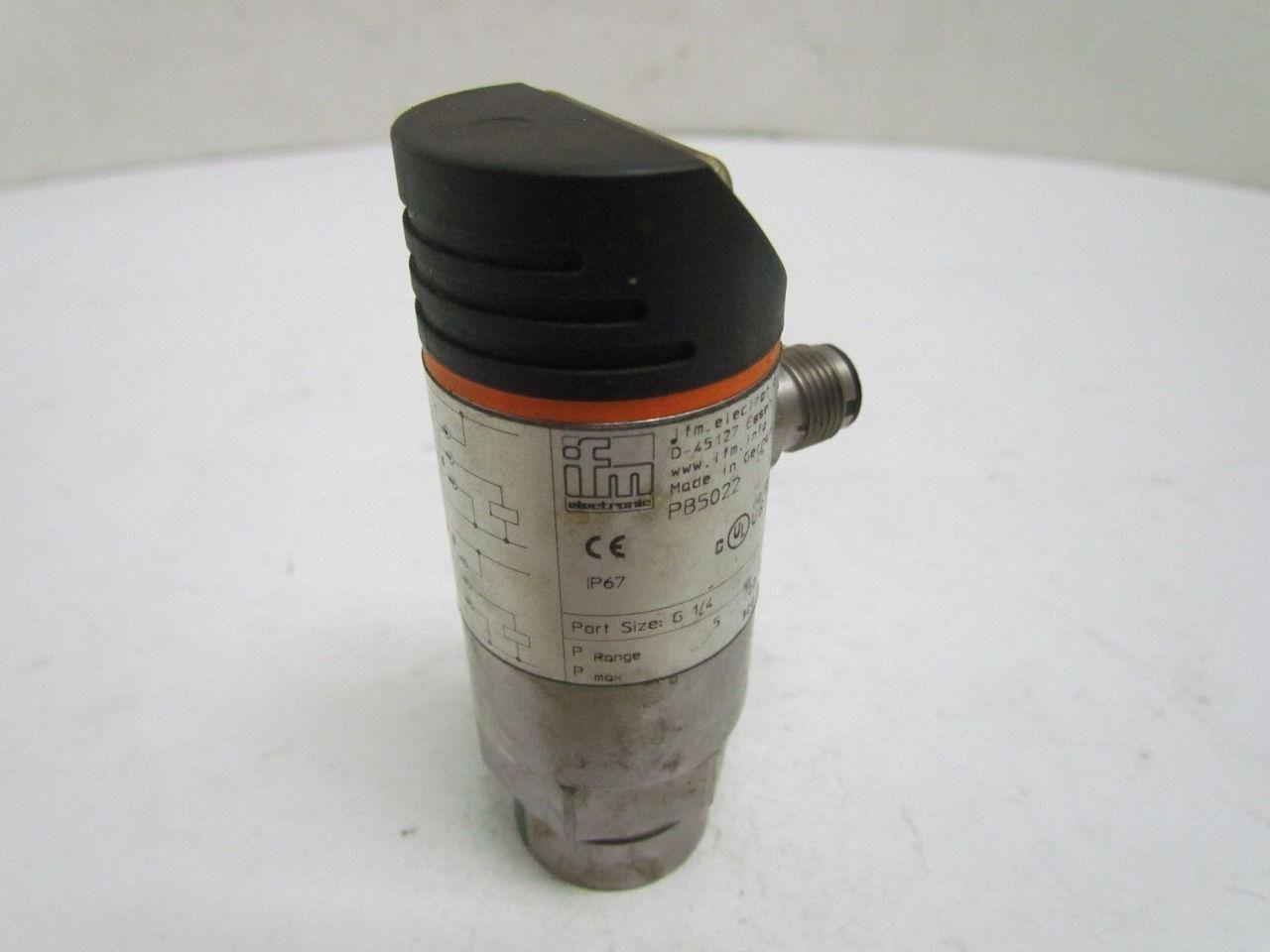 IFM Efector PB5022 D-45127 Electronic Pressure Sensor G 1/4" Port 18-30 VDC