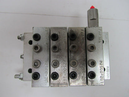 Farval M2500B 4-Section Divider Valve Manifold Assembly M2500-20T, 10T, 10S