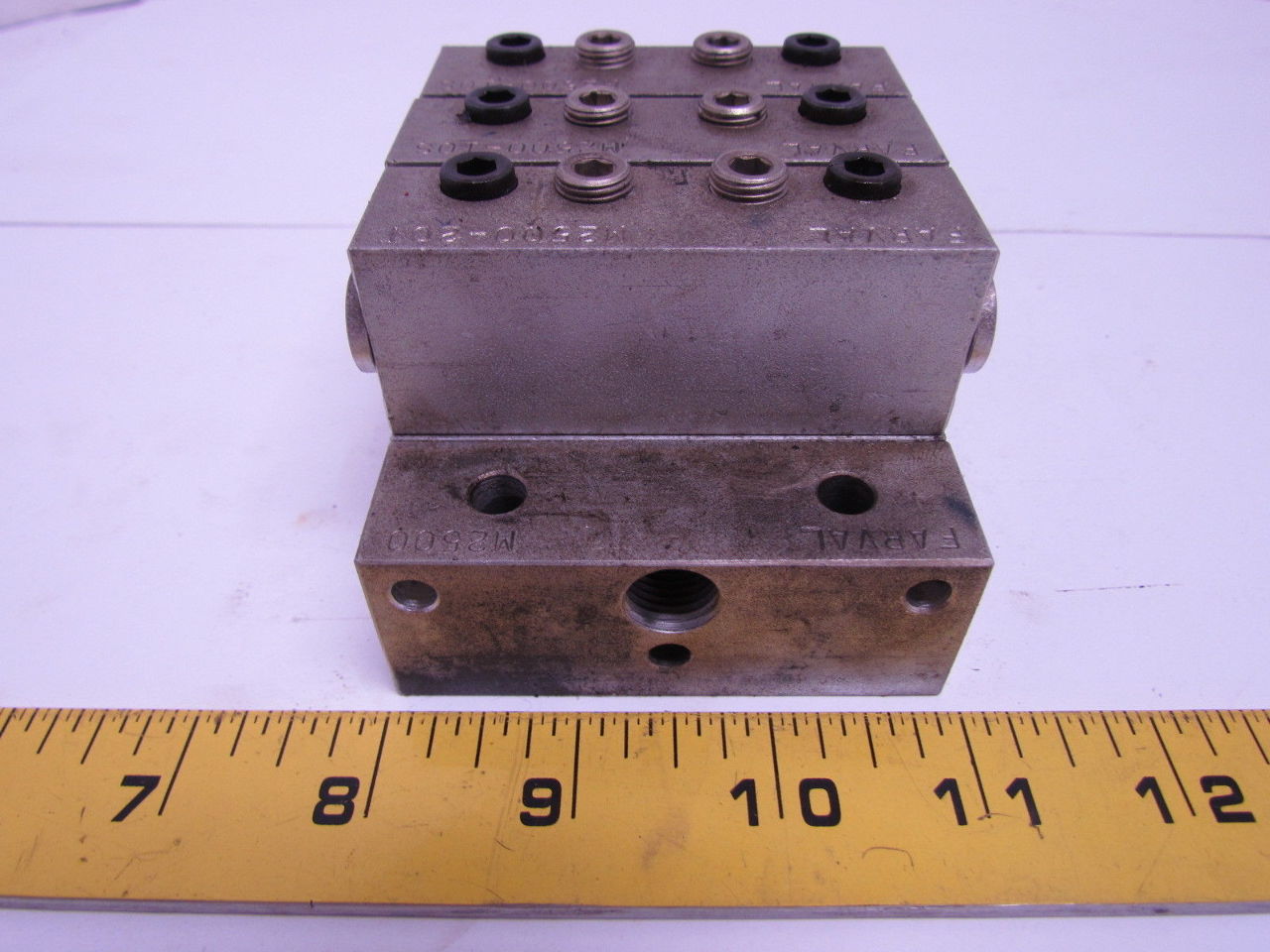 Farval M2500 3-Section Divider Valve Assembly M2500-20T, 10S