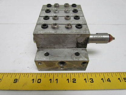 Farval M2500 4-Section Divider Valve Manifold Assembly M2500-20T, 10T, 10S