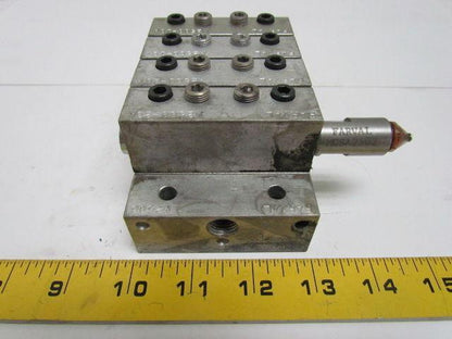Farval M2500 4-Section Divider Valve Manifold Assembly M2500-20T, 10T, 10S