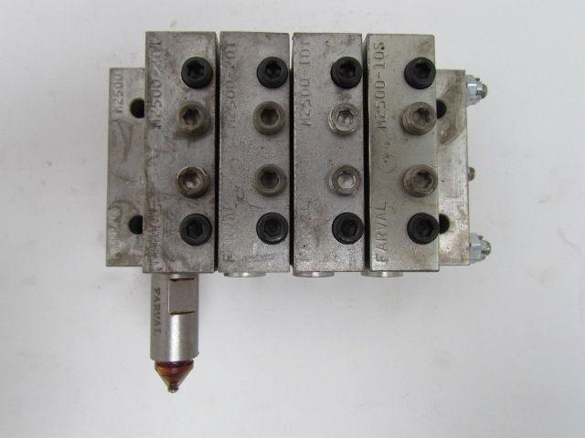 Farval M2500 4-Section Divider Valve Manifold Assembly M2500-20T, 10T, 10S