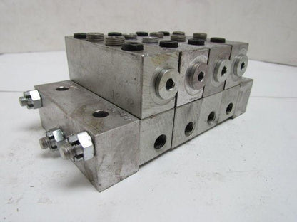 Farval M2500 4-Section Divider Valve Manifold Assembly M2500-20T, 10T, 10S