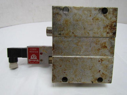 Danfoss SMX 25.50 BIX 1/8 NPTF 3-section Divider Valve Assembly 1/4" NPT Inlet