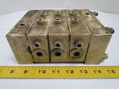 Farval 3000-150A Singleline Divider Valve Manifold 3-Section