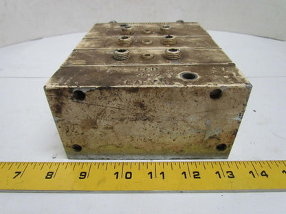 Farval 3000-150A Singleline Divider Valve Manifold 3-Section