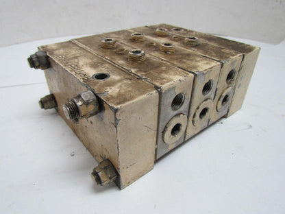 Farval 3000-150A Singleline Divider Valve Manifold 3-Section