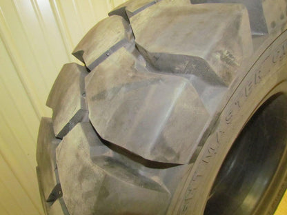 Watts 350X15 9.75 350-15 Solid Pneumatic Forklift Tire Deep Traction Tread NEW