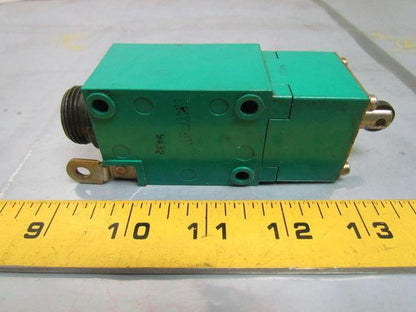 A-B Allen Bradley 802M-DZJ9 802M-XZJ9 Series A Limit Switch 5-24 VDC 802M-DX