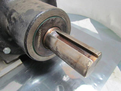 Von Ruden 110-382 G 1:2 Ratio Right Angle Double Shaft Gear Box Speed Reducer