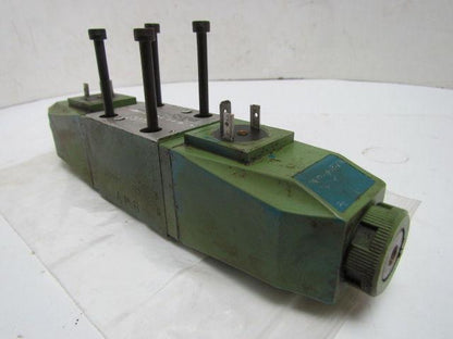 Vickers DG4V-3-2N-VM-U-H7-30 Directional Solenoid Valve CETOP 3, D03