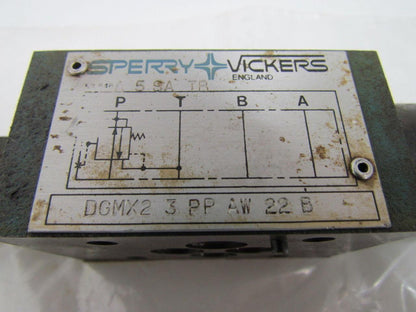 Vickers DGMX2-3-PP-AW-22-B Pressure Reducing SystemStak Valve ISO 4401-03, D03