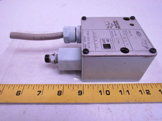 Toyooki Kogyo HW-02 100 HW-02100 Hydraulic Pressure Switch Valve 12-24VDC 171PSI