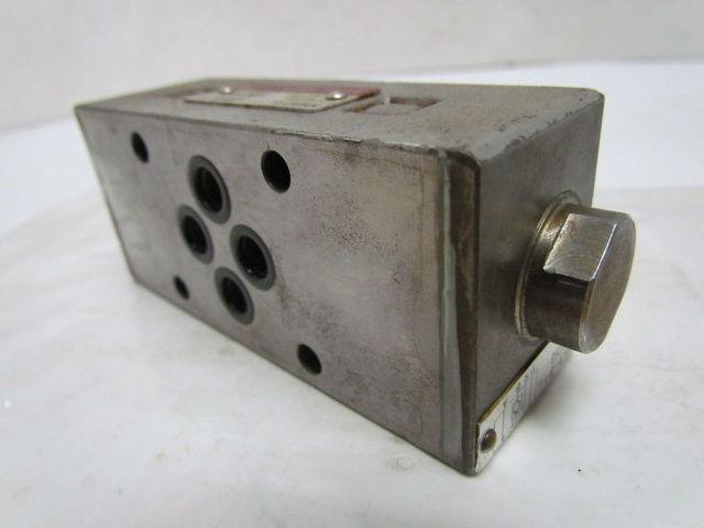 Toyooki Kogyo HK3H-B-Y 2-025B Hytegra Hydraulic Check Valve