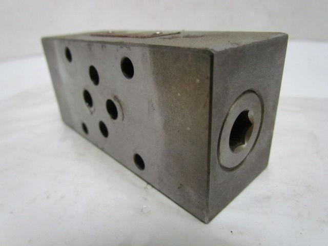 Toyooki Kogyo HK3H-B-Y 2-025B Hytegra Hydraulic Check Valve