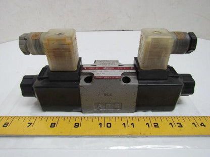 Toyooki Kogyo HD3-3W-BCA-025A-WDA1T5 Double Solenoid Directional Valve 110 VAC