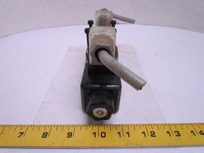 Toyooki Kogyo HD3-3W-BG1A-025A-WDA1T5 Double Solenoid Directional Valve 110V