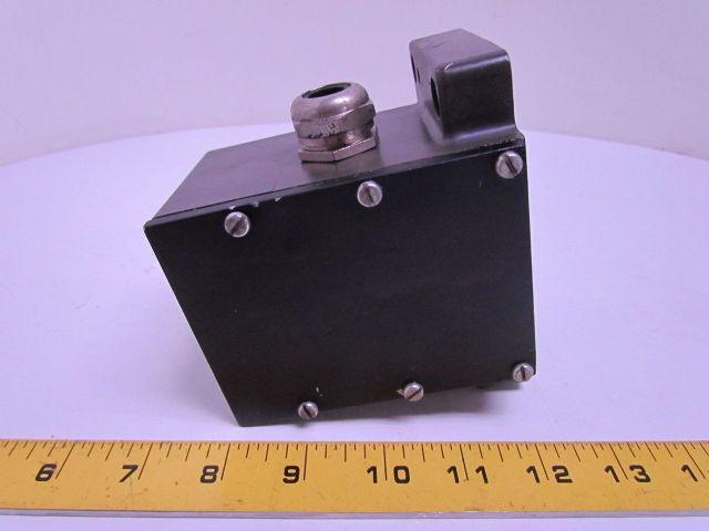 Balluff BNS 519-D4-D16-100-10 Mechanical 4-Plunger Cam Limit Switch