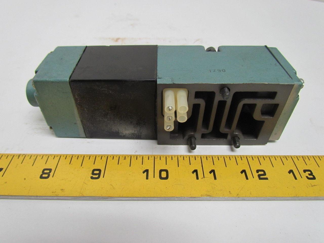 Numatics 152SA431K015W Single Solenoid Valve 120 Volts .08 Amps 150 Max PSI