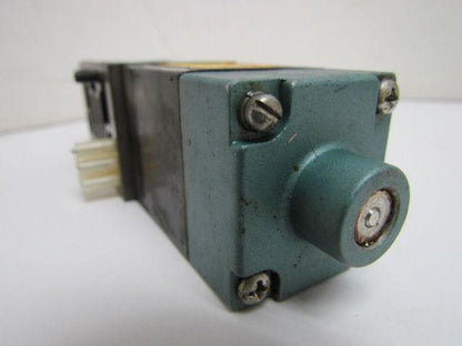 Numatics 152SA431K015W Single Solenoid Valve 120 Volts .08 Amps 150 Max PSI