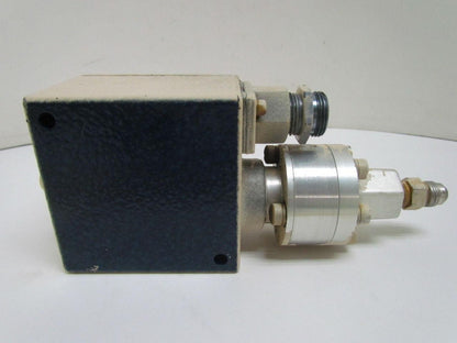 ITT 200P1S28 Adjustable Pressure Switch 500 to 3000 PSIG