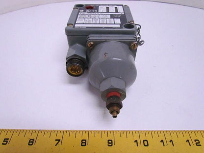 A-B Allen Bradley 836T-T251JX23X15 Pressure Control Switch Series B