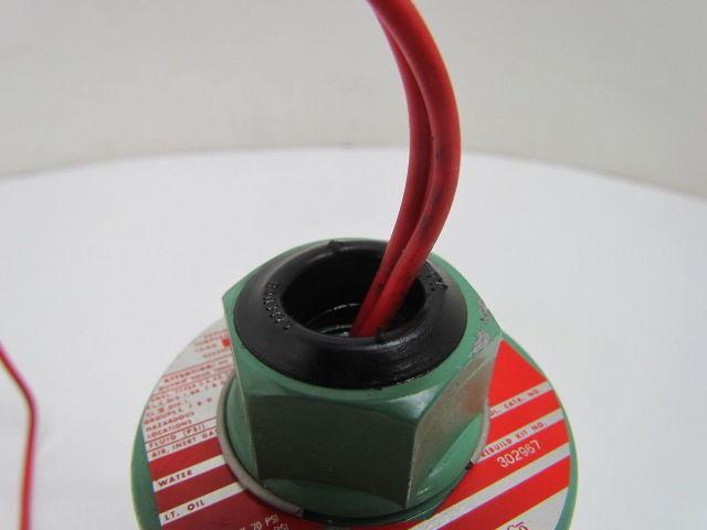 Asco Red Hat Valve 835223 Solenoid Control Valve 1/4" NPT 120 VAC 3 Way