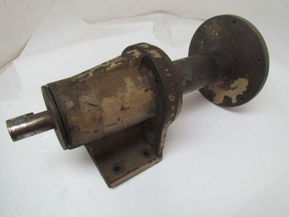 Gusher 11022E-L-CM Motor Adaptor For Pump For Parts or Repair