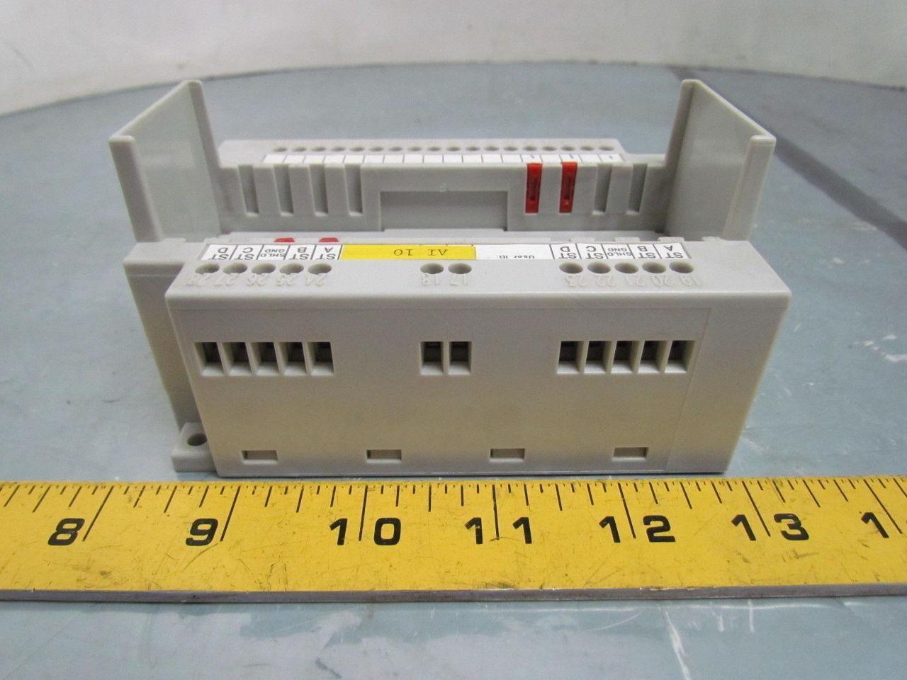 Sixtrak ST-AI-INS-08UB Analog Input Module