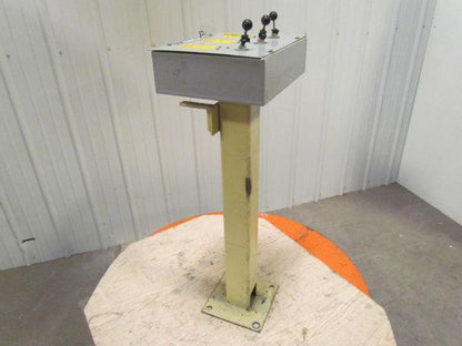 Airfloat Pedestal Mounted Pneumatic Control Operator Station With 3 Air Valves