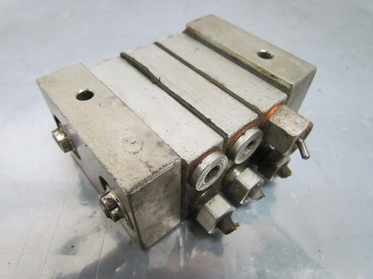 Farval 1000 Series Progressive Divider Valve Manifold