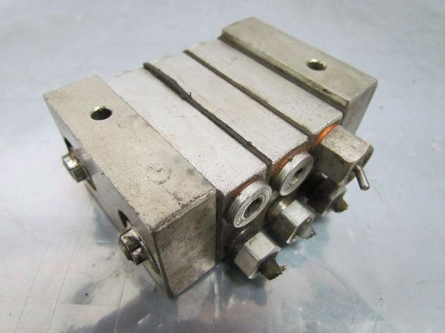 Farval 1000 Series Progressive Divider Valve Manifold