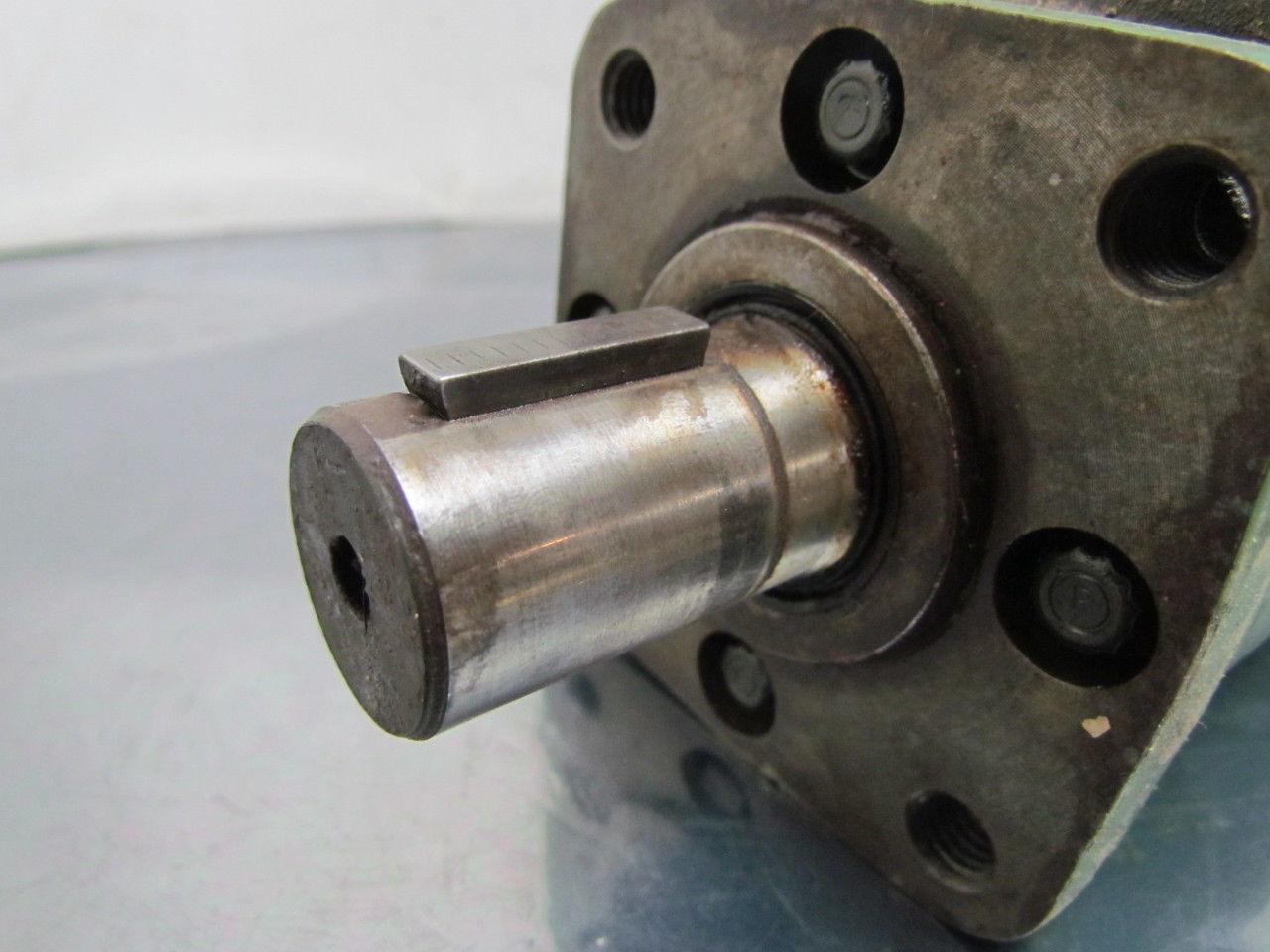 Eaton 101 1279 007 H Ser Spool Valve Hydraulic Motor 4 Bolt Flange SAE #10 Ports