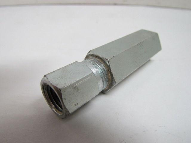 Graco 114243 114-243 UN-3-0375-C Check-All Valve Check Valve 1/4" x 3/8" NPTF