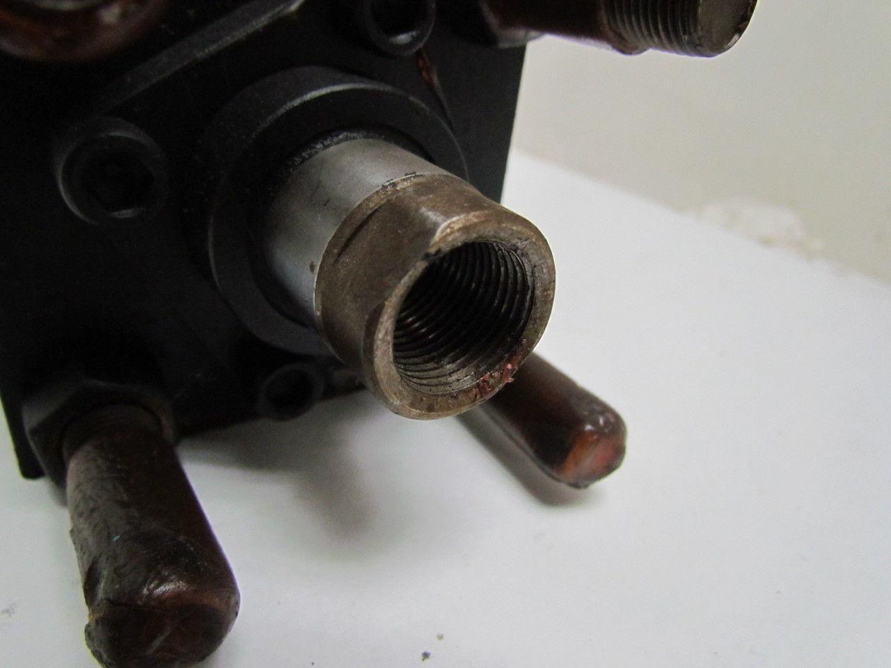 Hennells HD2-MDE5/MX2-BR Hydraulic Cylinder 2-1/2" Bore 1" Stroke Double Rod