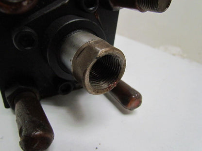 Hennells HD2-MDE5/MX2-BR Hydraulic Cylinder 2-1/2" Bore 1" Stroke Double Rod